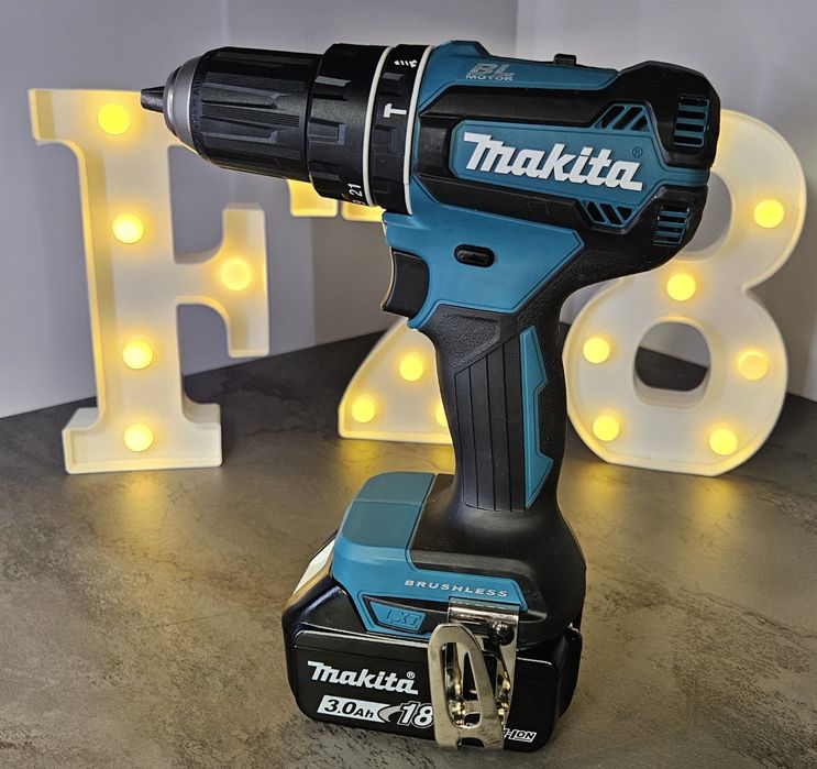 Amanet F28: Set scule cu acumulator Makita DHP485 / Makita DTD156 (N)