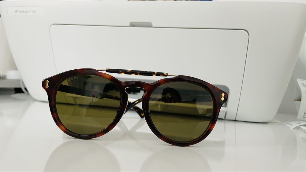 Ochelari de soare Gucci