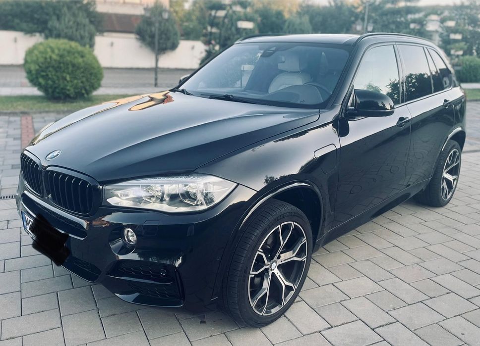 BMW X5 Plug-In Hybrid