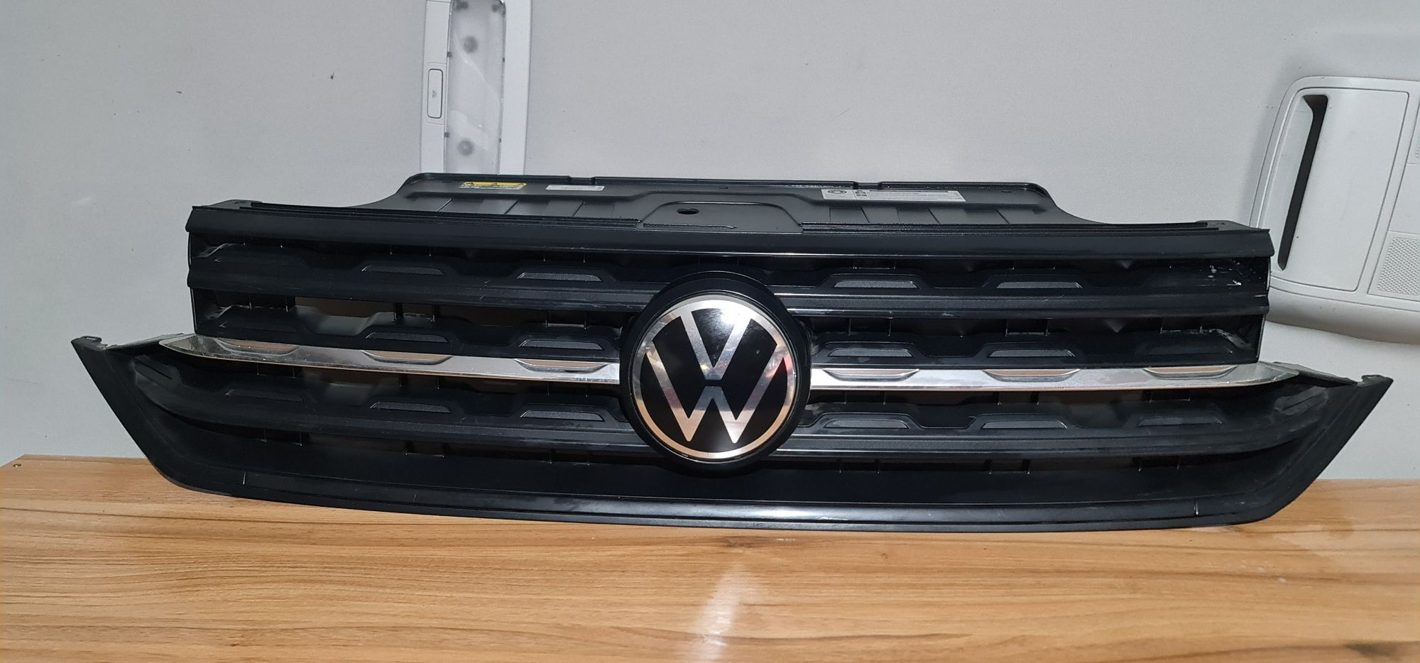 Grila centrala radiator VW T Cross / TCCROSS