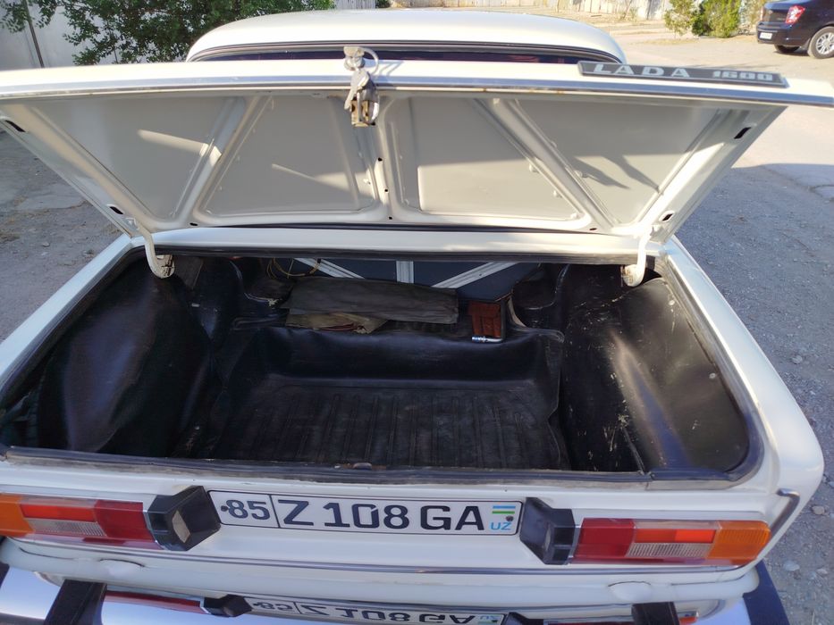 ВАЗ 2106 Жигули (с мотором 2103, карбюратор)