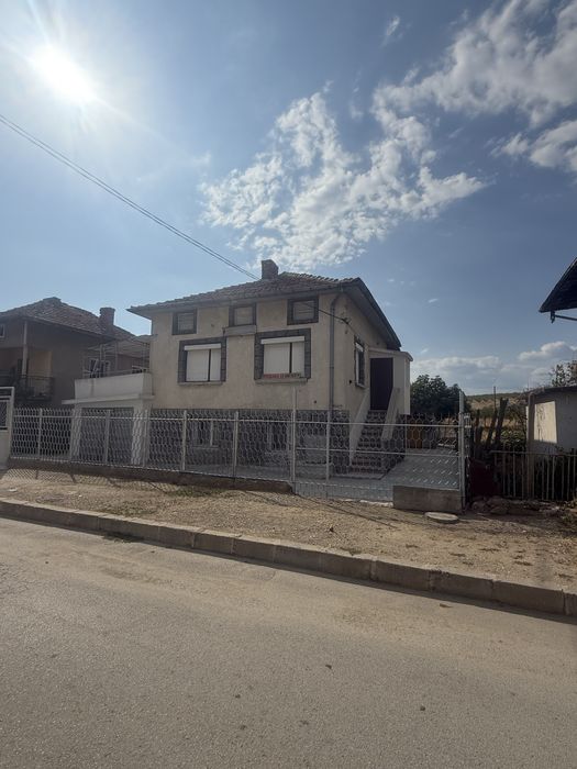 Продава се Къща в с. Склаве, Област Благоевград - 10000 кв.м за 4 €/кв.м - Снимка #2