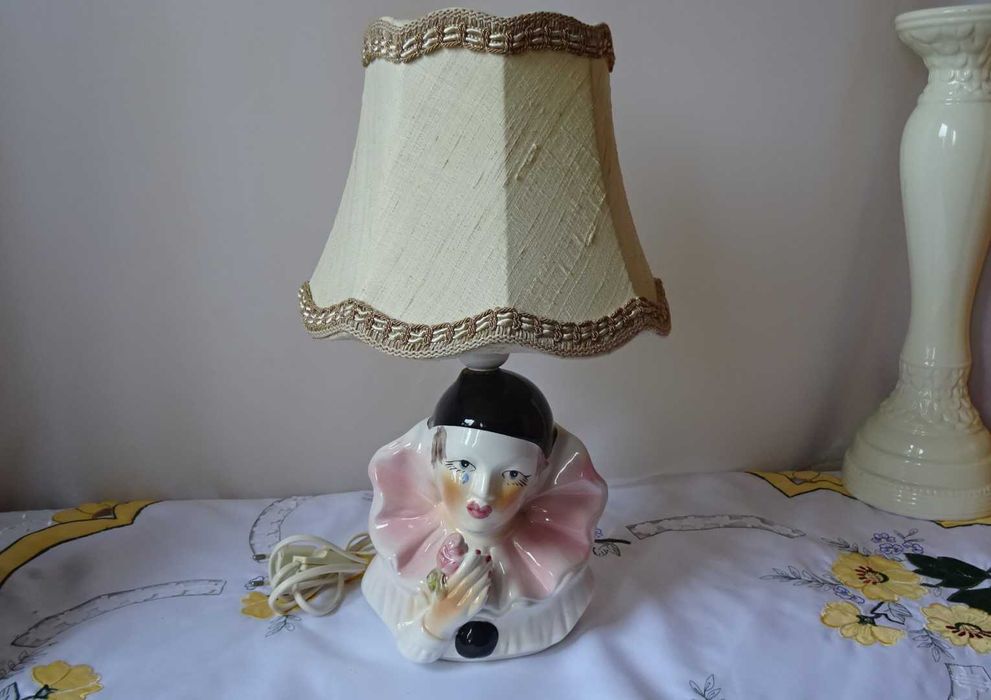 Арлекин настолна лампа - Винтидж дизайн