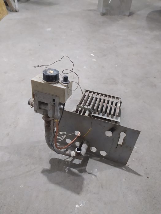 Автомат горелка. Б/у. В Хорошем состоянии. Десяти секционная горелка