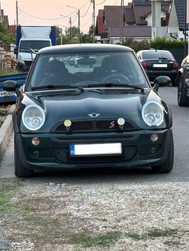 Mini one r50 cu pachet exterior de cooper s