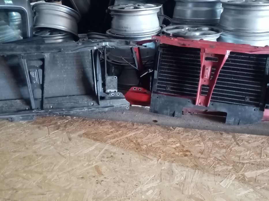 Телевизор на Ауди АВ3,АВ4 из Германии