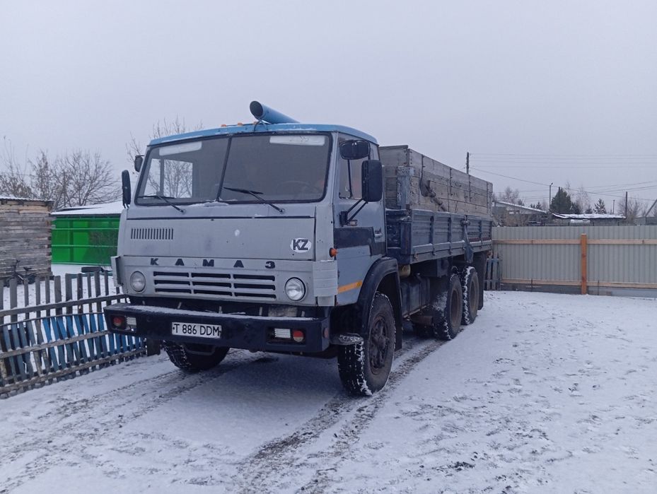 Продам камаз 5320 бортовой