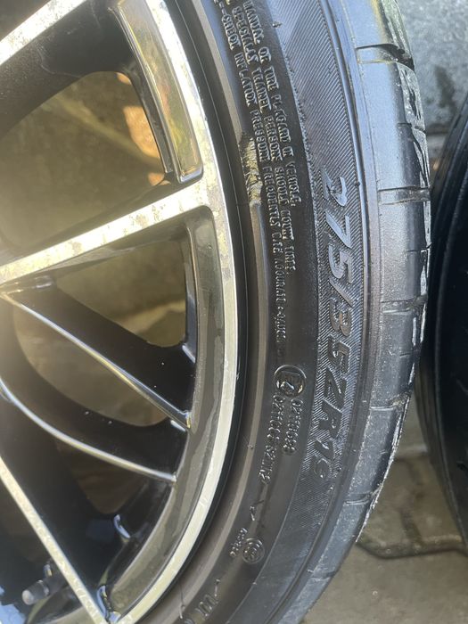 Vand genti pe 19 cu cauciucuri