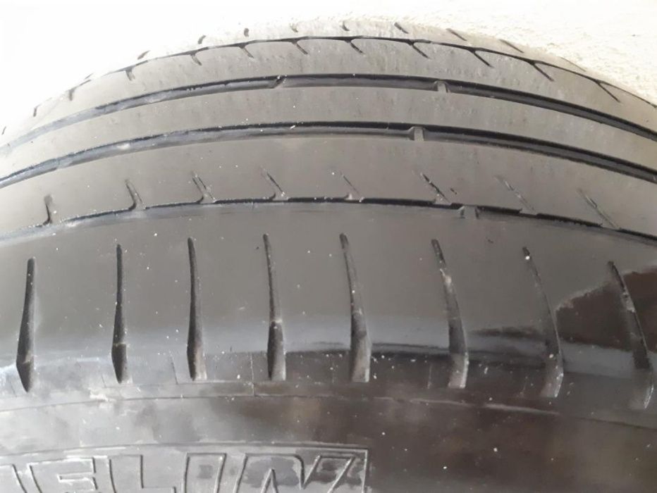 4 Anvelope Michelin 215/60/R16 (55 lei)