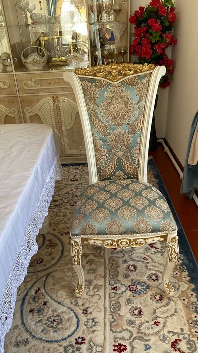 Стулья сатылады...