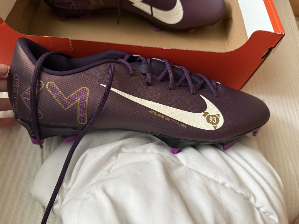 Nike mercurial vapor 16 academy Kylian mbappe