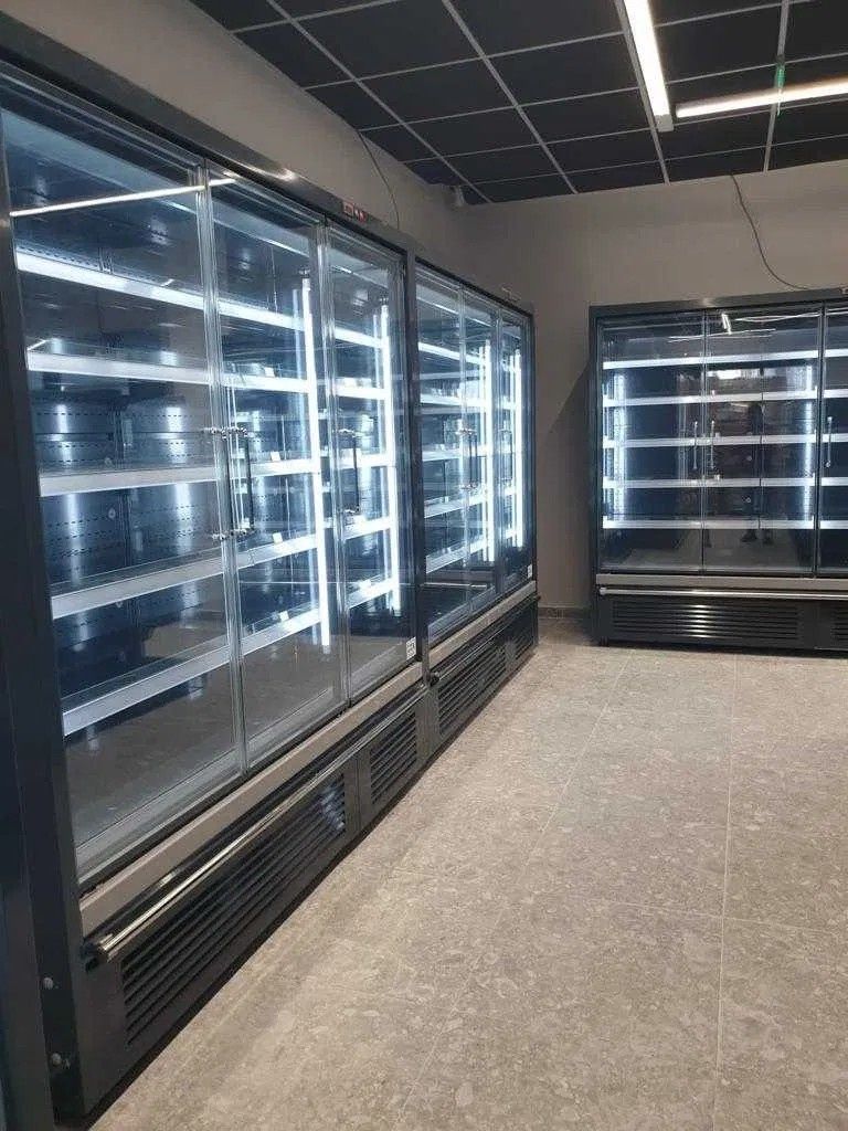 Vitrina verticala refrigerare cu 3 uși / Melton 194 Full Glass / NOUA