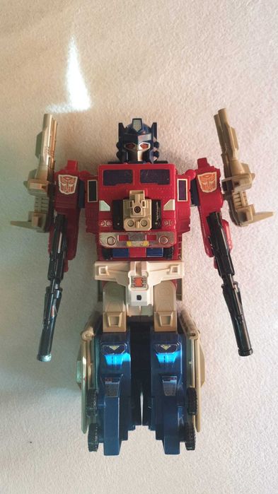 G1 - Powermaster Optimus Prime - 100% Complete - 1988 - Transformers