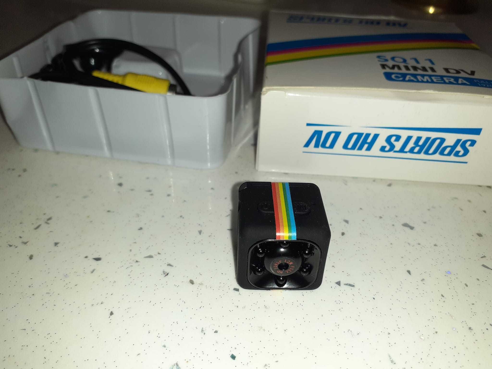 Mini DV video camera model SQ11 NOU