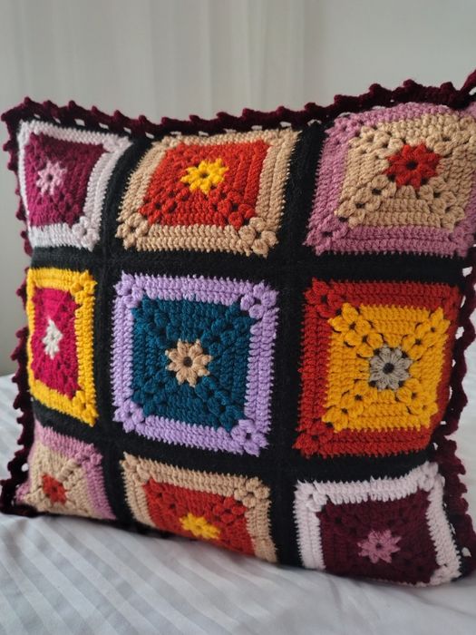 Fata de perna crosetata