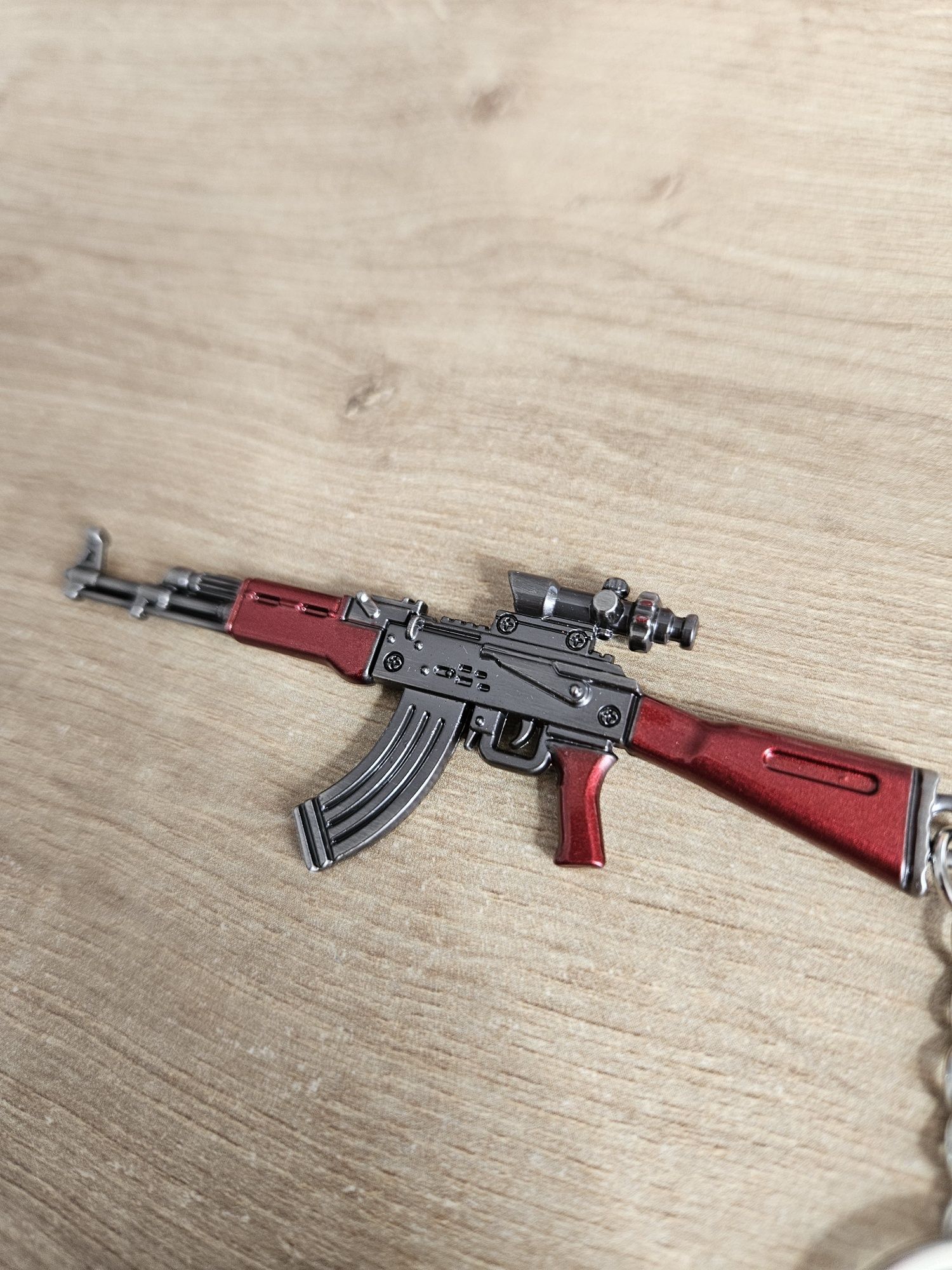 Breloc chei Ak 47 (Kalashnikov) din metal
