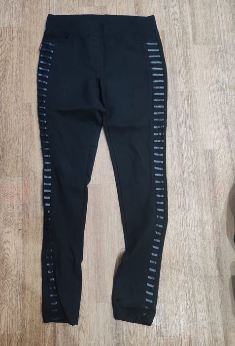 Продам джинсы женские