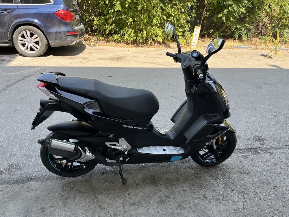 Peugeot Speedfight 4