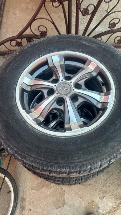 R17 диск в комплекте