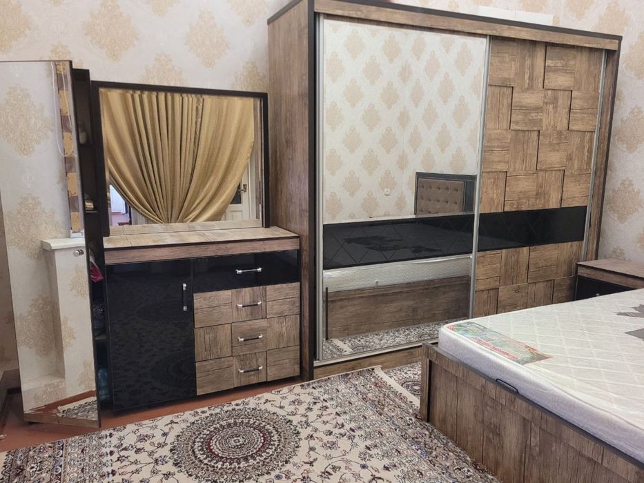 продаются гарнитур спальни, полный комплект