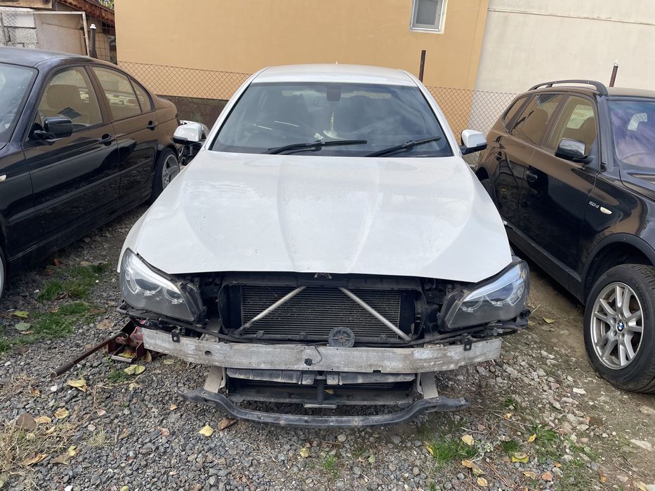 Faruri bmw f10 f11 lci seria 5