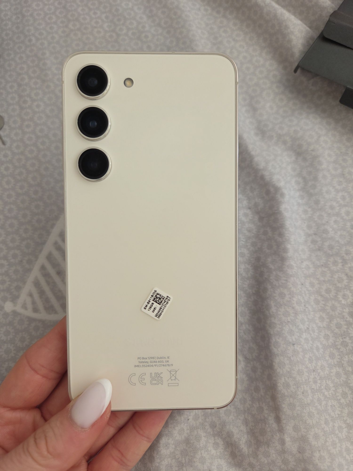 Samsung s23  Samsung s23