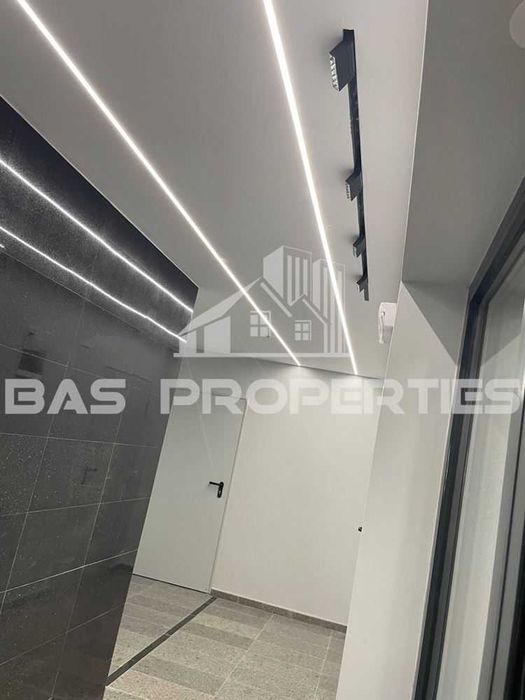 Продава се Едностаен апартамент в София, Център - 45 кв.м за 4267 €/кв.м - Снимка #11