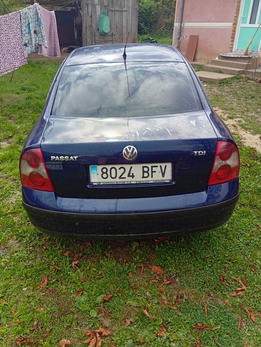 Vând masina, Volkswagen Passat 1.9tdi