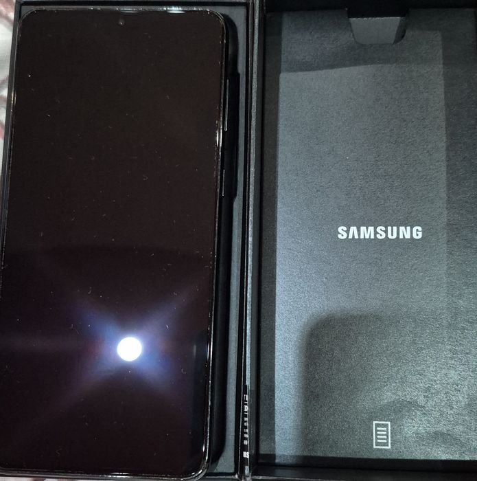 Samsung S21PLUS 128gb