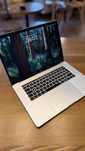 MacBook Pro 15” TouchBar i9, 2.4Ghz 32GB RAM, 512 SSD 2019 Silver