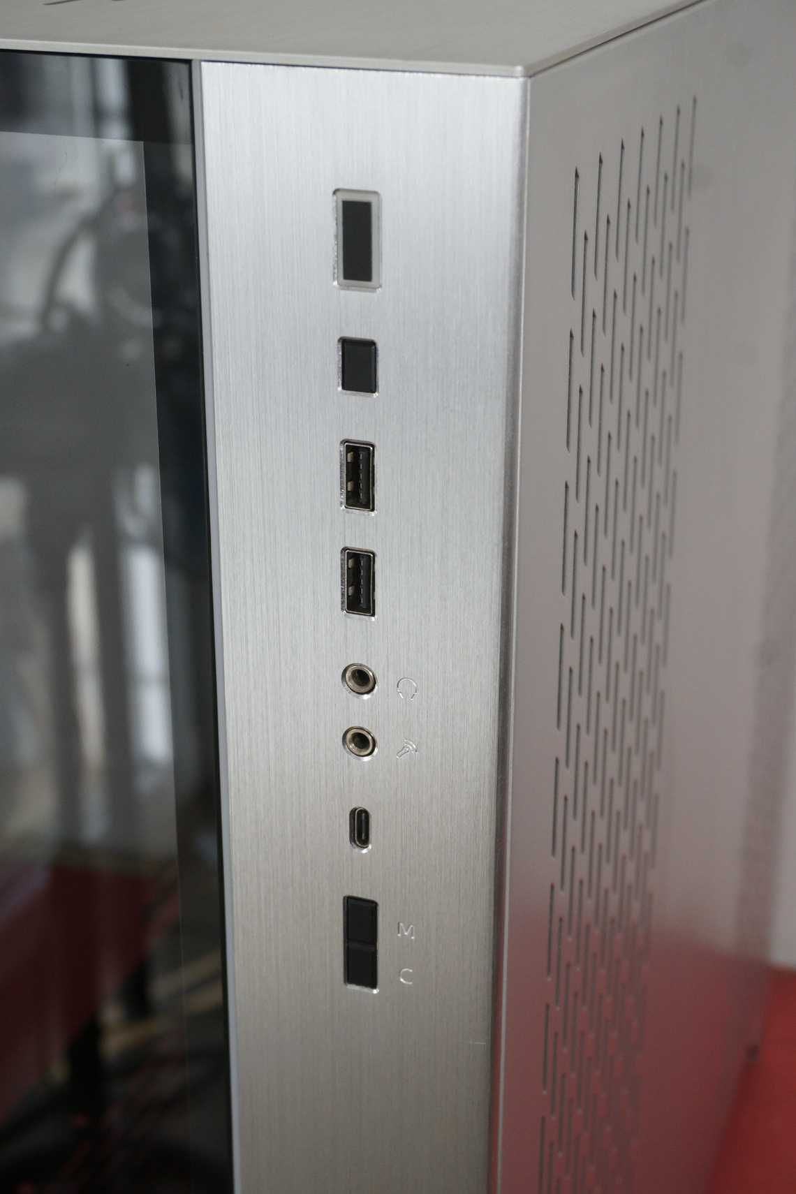 Компютърна кутия Lian Li O11 Dynamic XL ROG Certified eATX / ВКЛ.ДДС