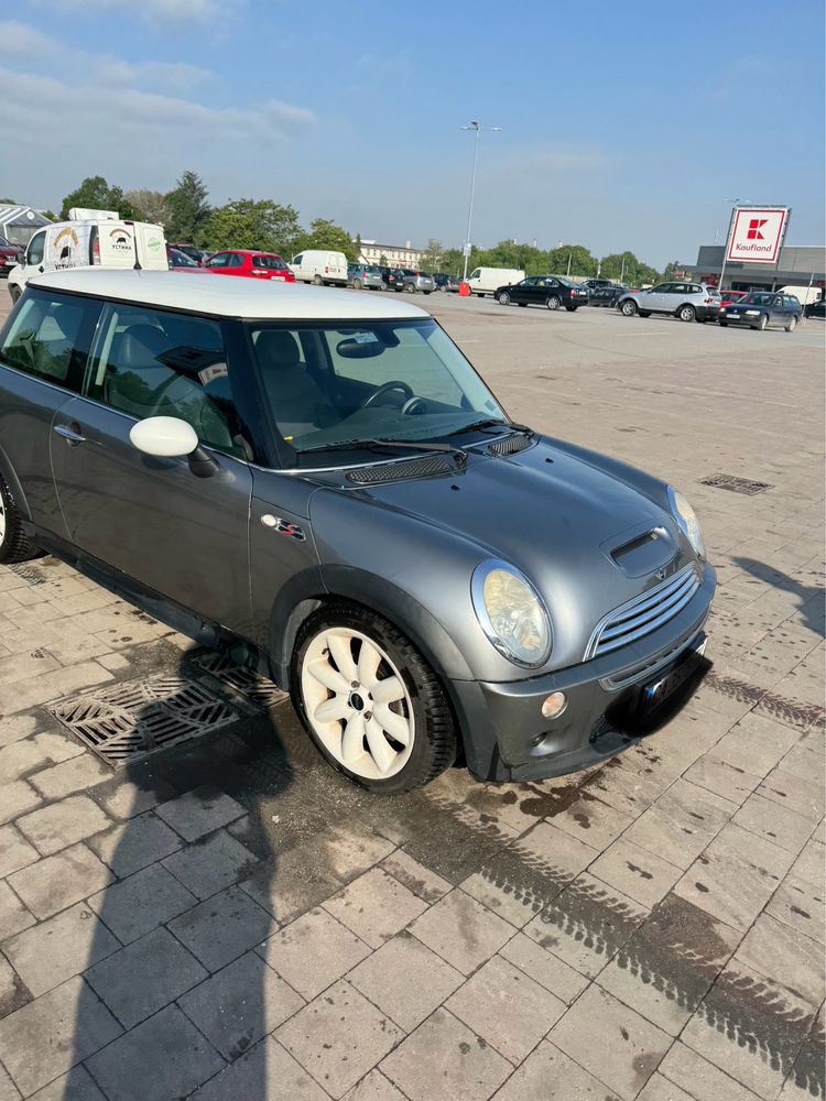 Продавам автомобил MINI COOPER S 1.6 i