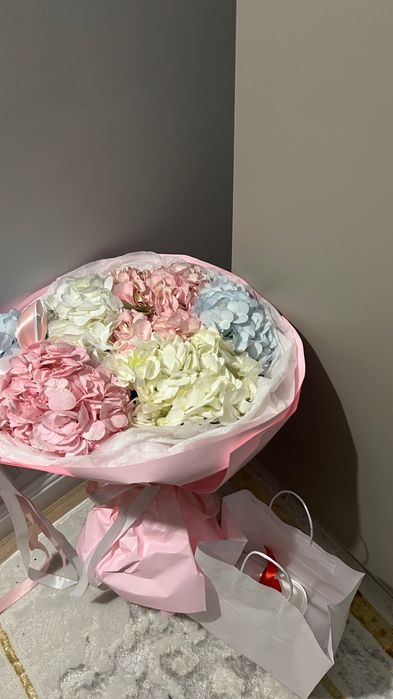 Цветы сатылады !