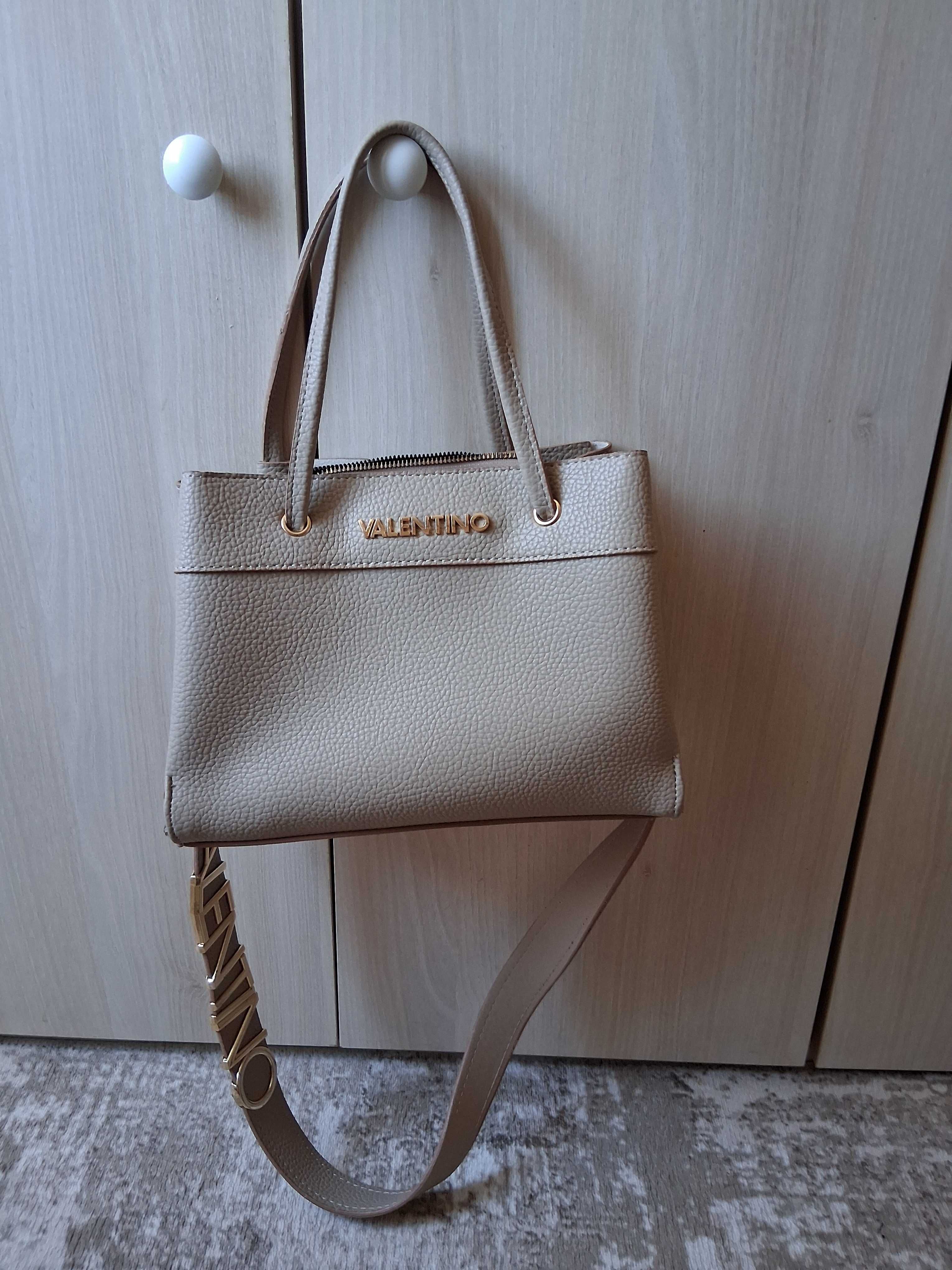 Елегантна Чанта VALENTINO