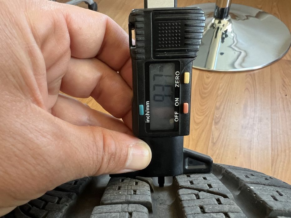 Anvelope Noi Iarna BMW Seria 1 F20 Msport Seria 2 245 35 18 &225 40 18