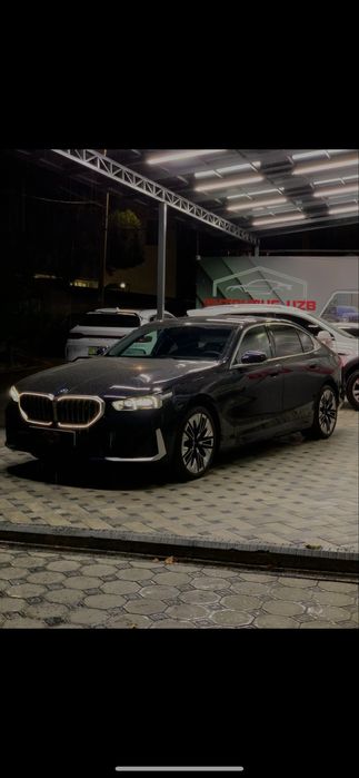 BMW i5 35L Edrive