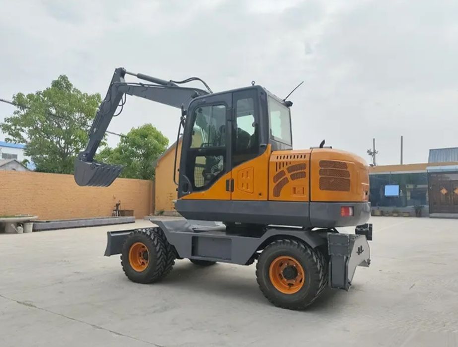 Экскаватор W8085 вес 8тонна автомат