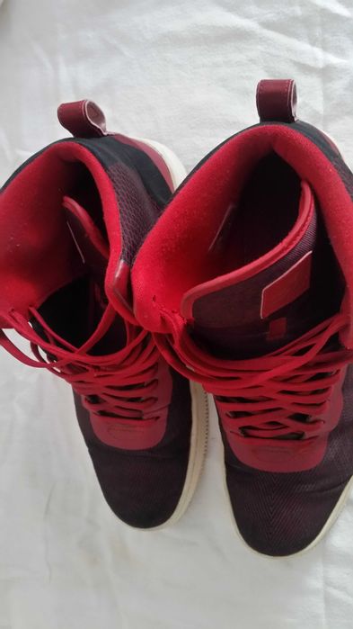 adidasi deosebiti folositi