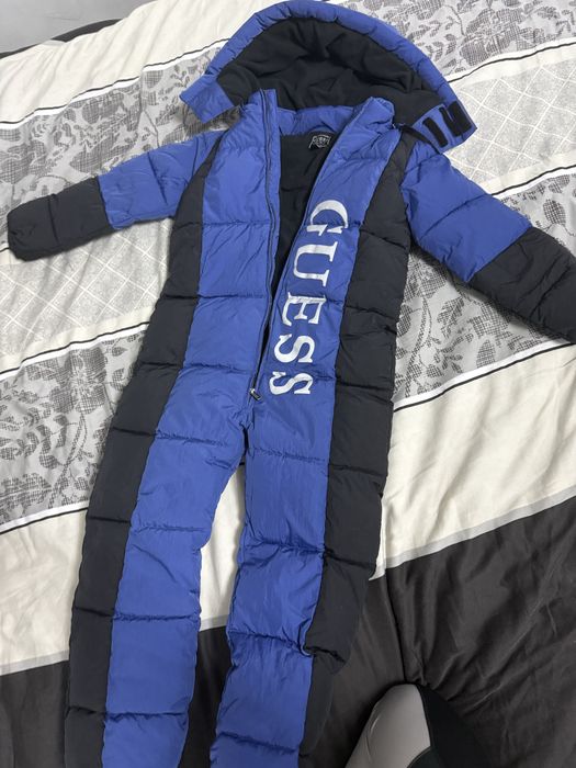 Guess зимен космонавт