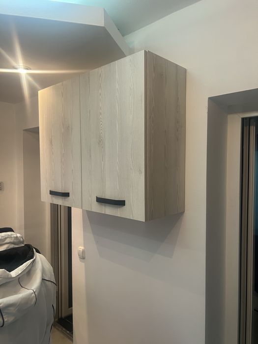 Vand set mobila de bucatarie + cuier