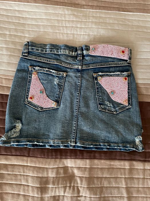 Чисто нова бутикова пола