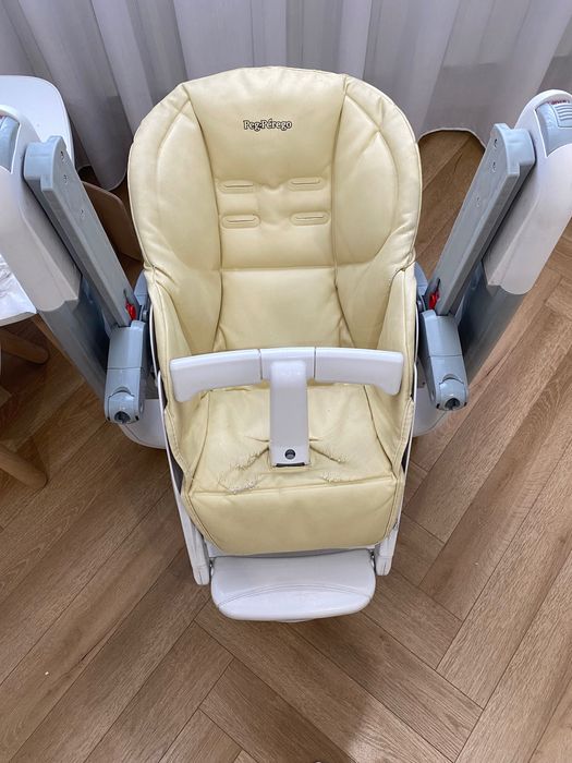 Peg Perego Tatamia Follow Me — многофункциональный стульчик 3-в-1