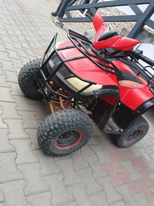 Vand sau Schimb atv nitro 124 cc.Schimb cu scuter