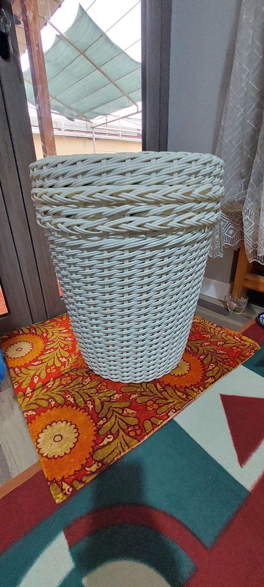 Kashpo iz rotanga kashpo.
