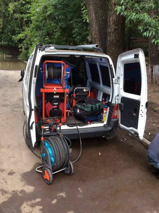 Прочистка канализации аппаратом, гидродинамическая промывка труб