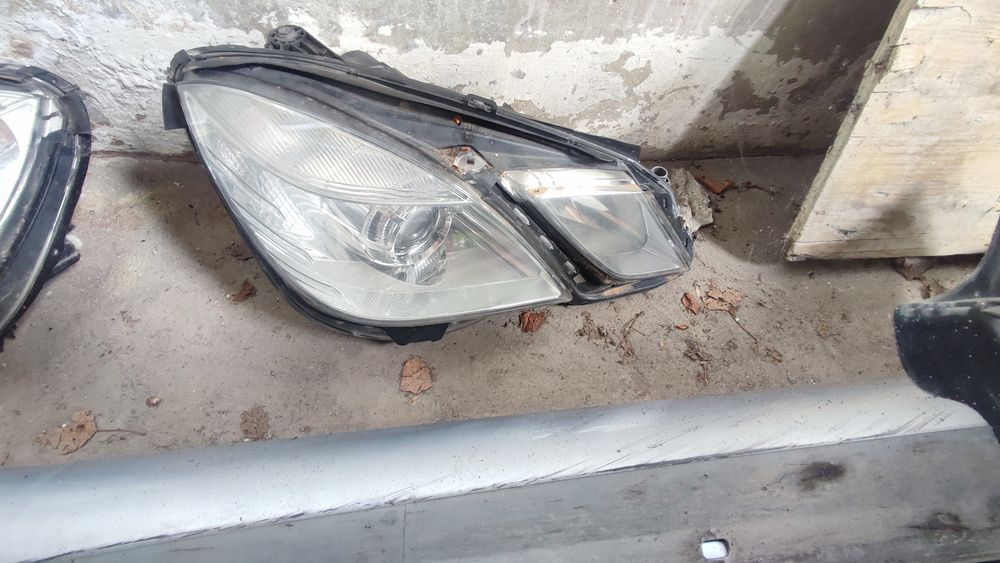 Фарове мерцедес w212