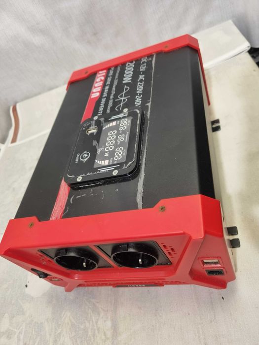 Defect Invertor JIGUUN JU2000 12v 2000w 6000w peak