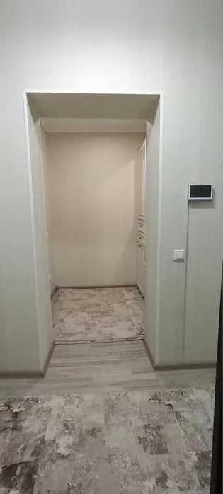 Новостройка 3/2/5 квартира 86м2 с ремонтом: Метро Максим Горький