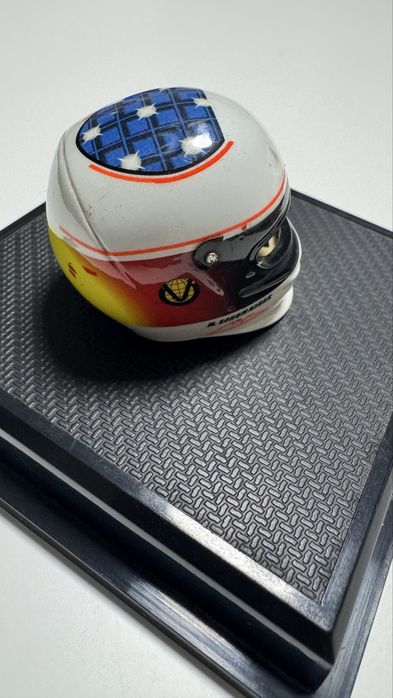 Колекционерска каска Michael Schumacher 1999 – Hot Wheels