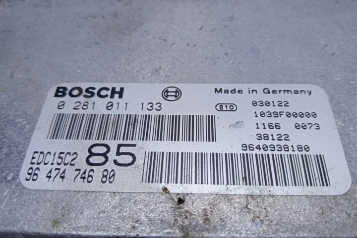 Calculator ECU   Bosch 0281011133 / 9647474680 Peugeot 807 prima gene